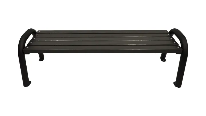 Gartenbank ohne Rückenlehne mit Metallbeinen auf weißem Hintergrund