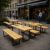 Picknick-Set mit Tisch und zwei Bänken.jpg