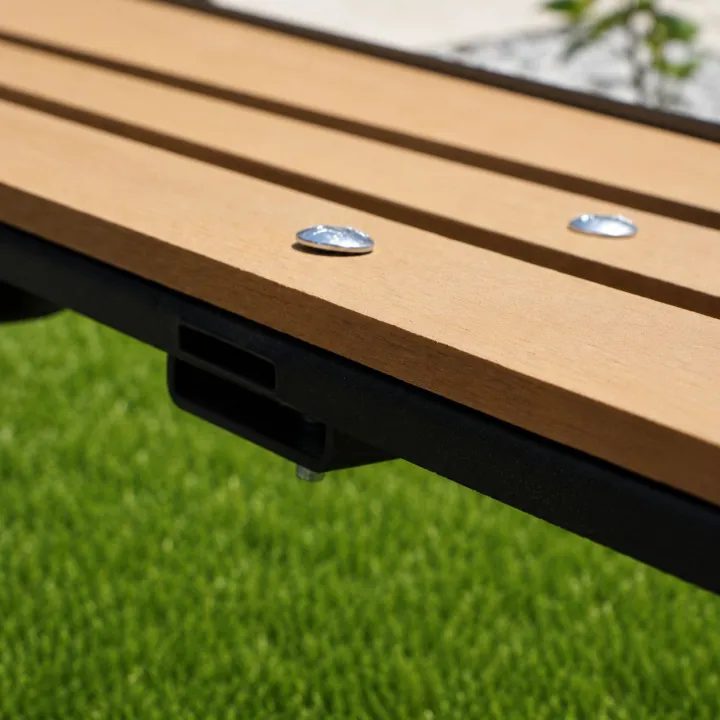 Carbone detail .jpg