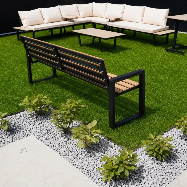Carbone composite bench.jpg